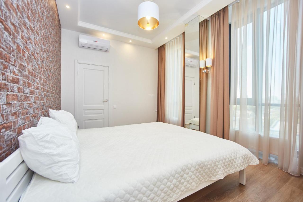 Tower Of Chkalov Apartment Odessa Ngoại thất bức ảnh